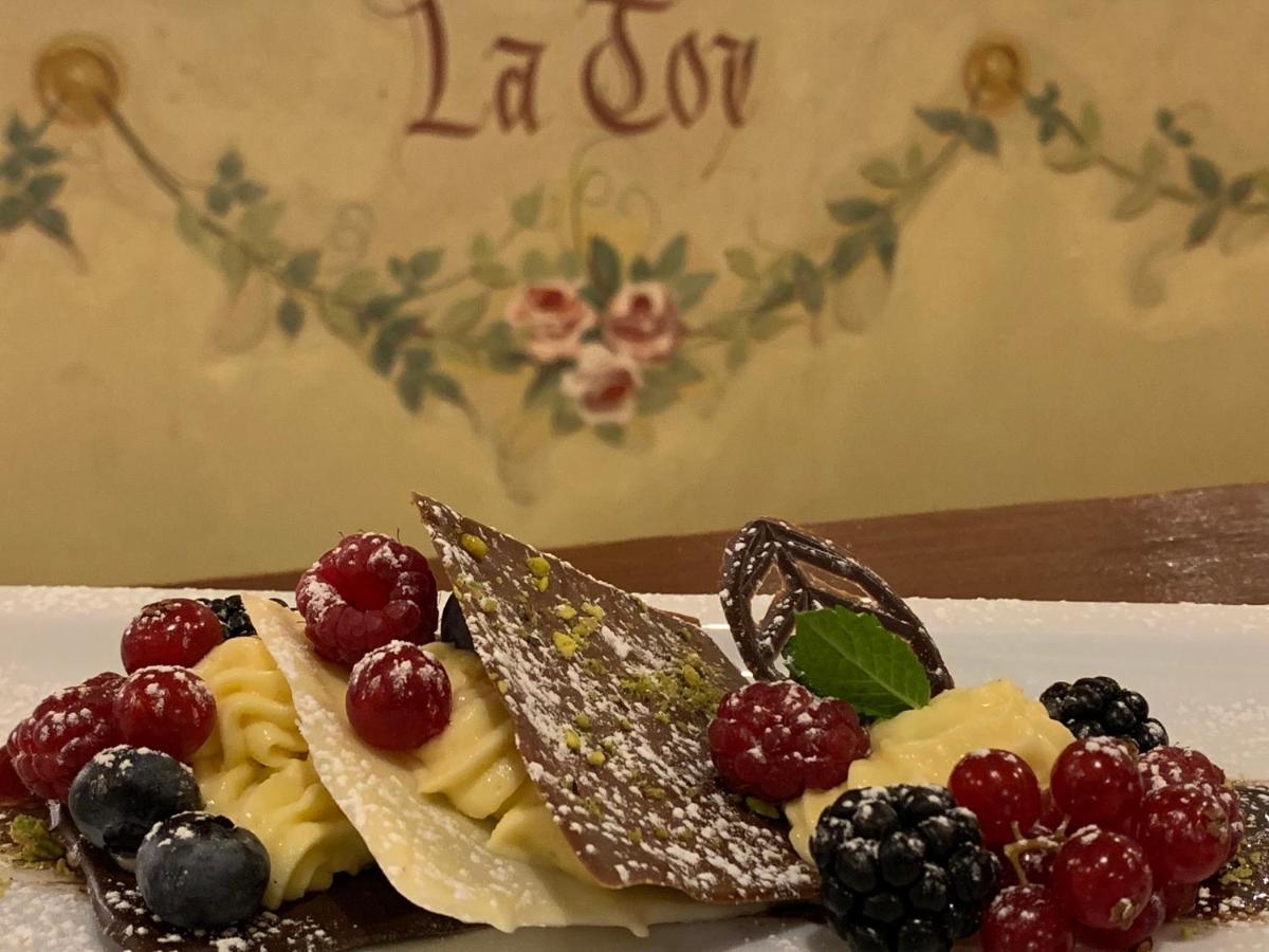 Dolomit Boutique Hotel ラ・ヴィッラ エクステリア 写真