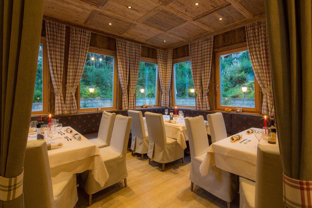 Dolomit Boutique Hotel ラ・ヴィッラ エクステリア 写真